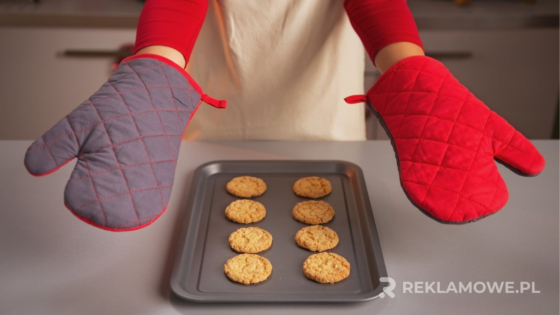 Rękawiczki reklamowe z błędami zlecenia