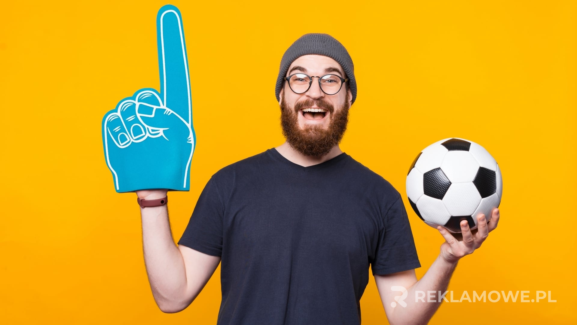 Skuteczność Rękawiczek Reklamowych w Kampaniach Promocyjnych Rękawiczki reklamowe w użytku podczas kampanii promocyjnej